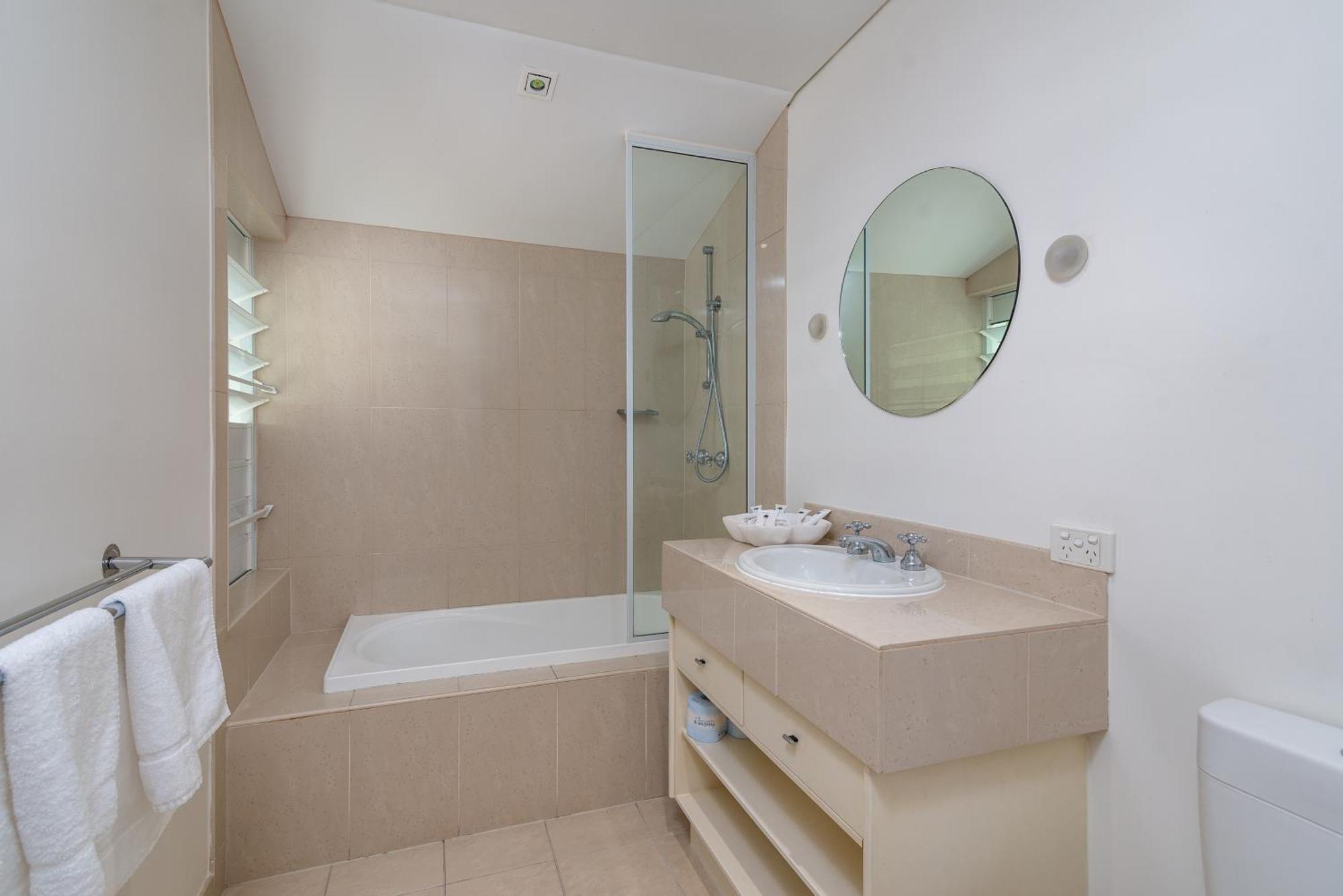 Verandahs Boutique Apartments Порт Дъглас Екстериор снимка