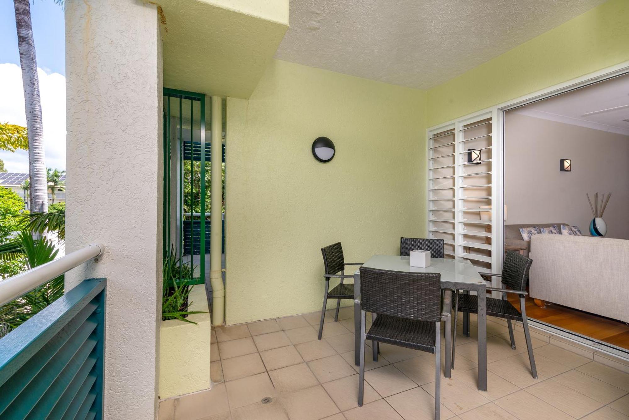 Verandahs Boutique Apartments Порт Дъглас Екстериор снимка